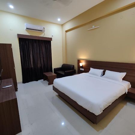 Hr Garden Hotel Диогар Екстериор снимка