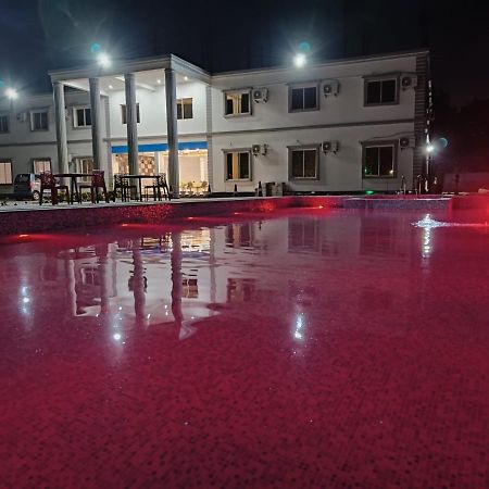 Hr Garden Hotel Диогар Екстериор снимка