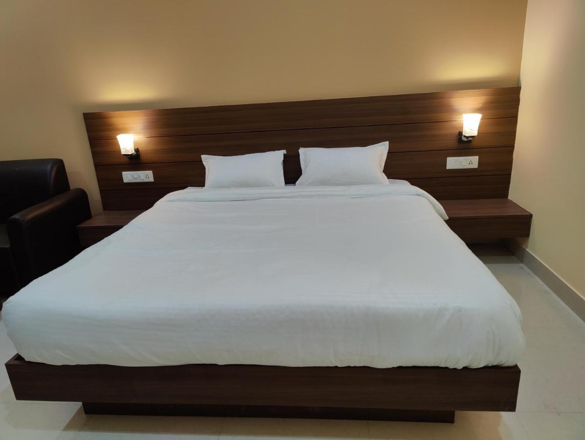 Hr Garden Hotel Диогар Екстериор снимка
